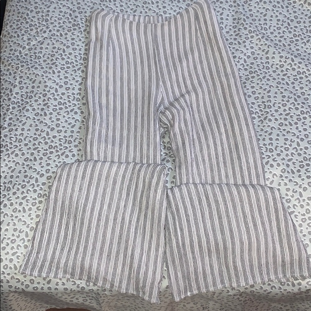 Dress pants with striped pattern